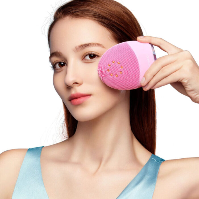 foreo lunatm 3 plus thermo facial cleansing massager for normal skin 2